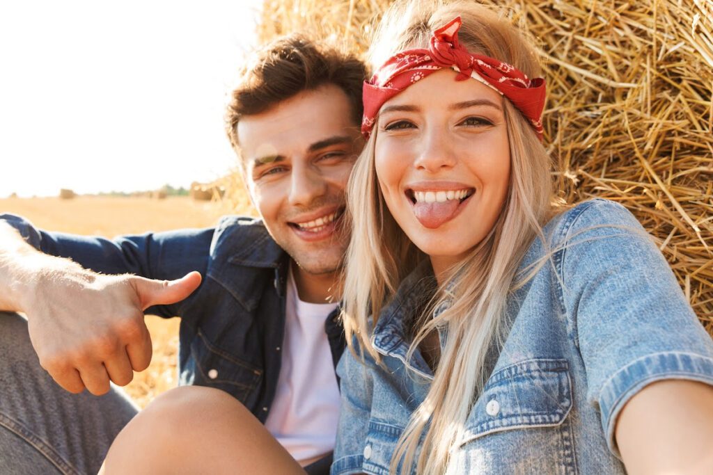 Happy couple in the beginning- before toxic relationship signs